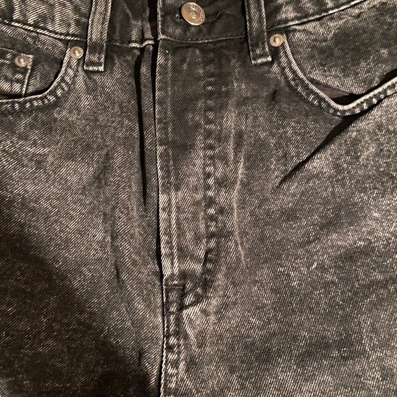 High Waist Mom Jeans - Picture 6 of 7